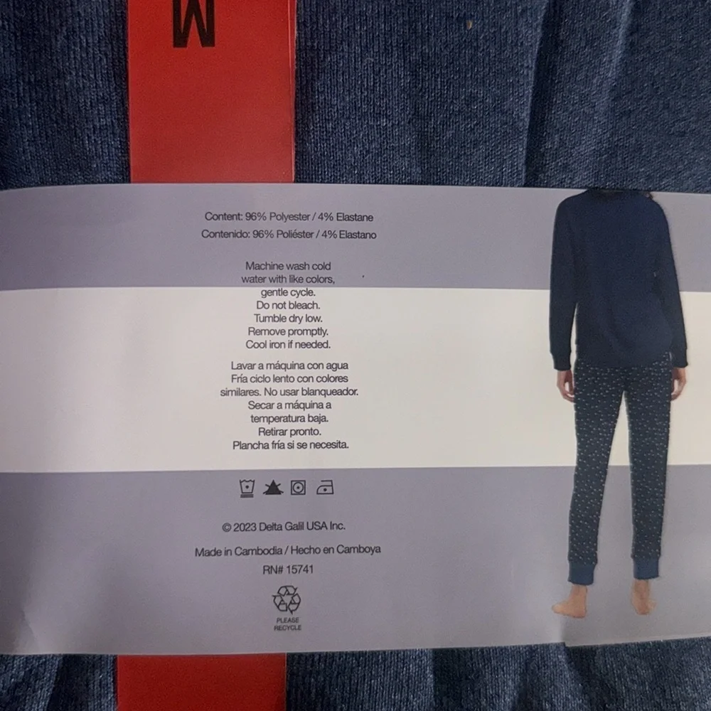 BRAND NEW WOMEBS LOUNGE SET SIZE MEDIUM FOR SALE NICE FOR HOLIDAY SEASON - Picture 3 of 6